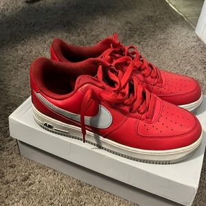 Used Nike “University Light Smoke Grey”